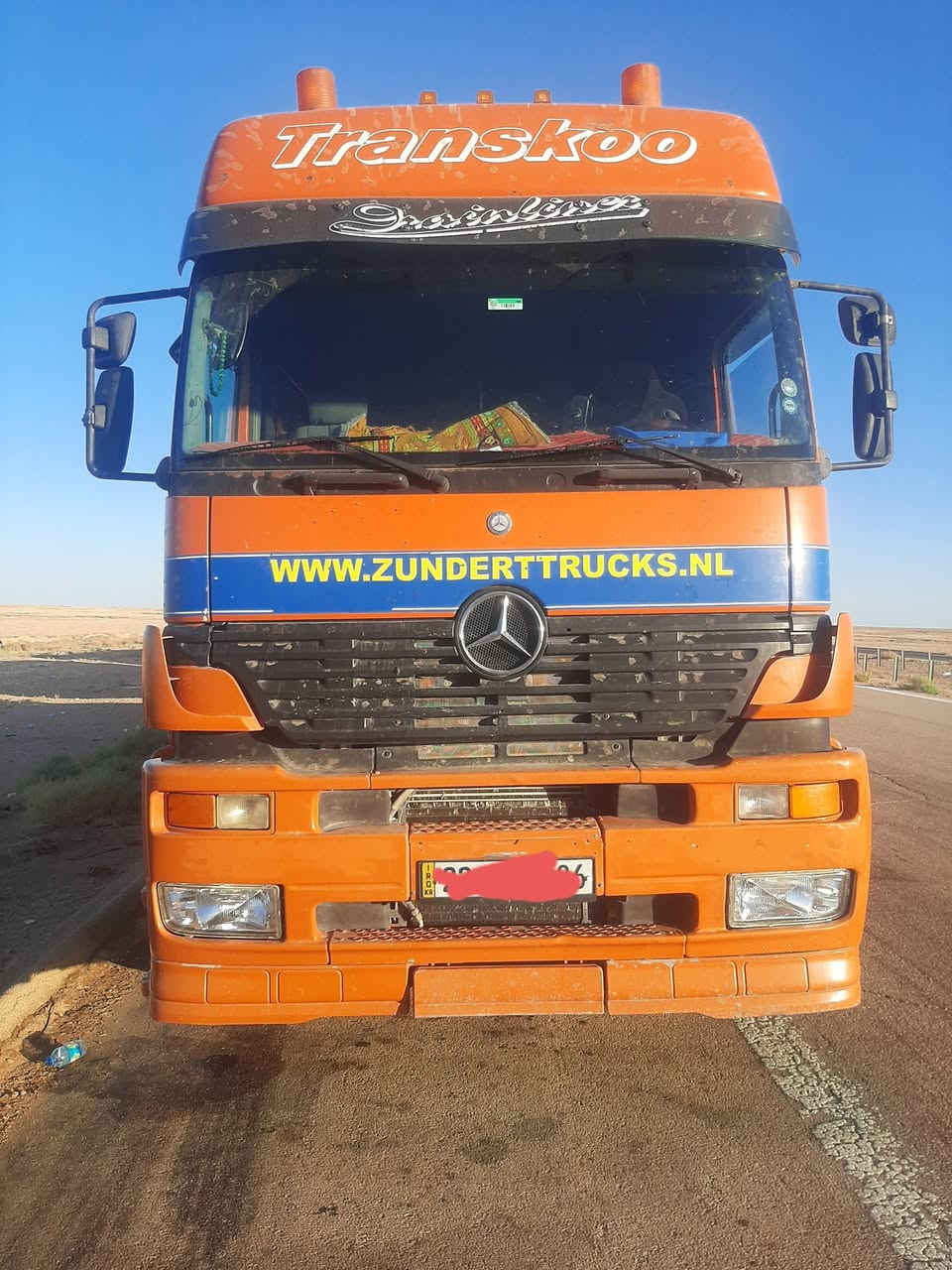ا
ما بعد السلام 

اكسور للبيع ٢٠٠٢ شمعه كير كهرباء محرك شاصي اكسل كله شرط سياره جاي تشتغل عل سوريه سعر 290 تك تاير مسجله بل سنويه وا مسويه مزوج رقم الهاتف
***********
