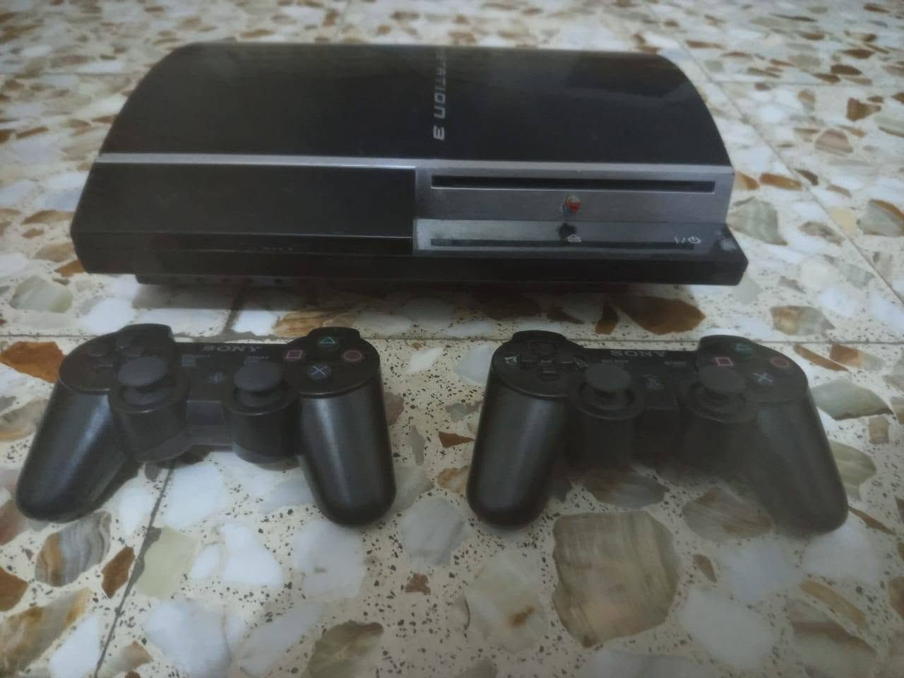 جهاز بلي اخو جديد مستعمل شهر واحد فقط  سعر 120  وبيه مجال  العنوان بابل الحمزة الغربي الحي العسكري  لتواصل عل رقم التالي وبيه واتساب ***********
