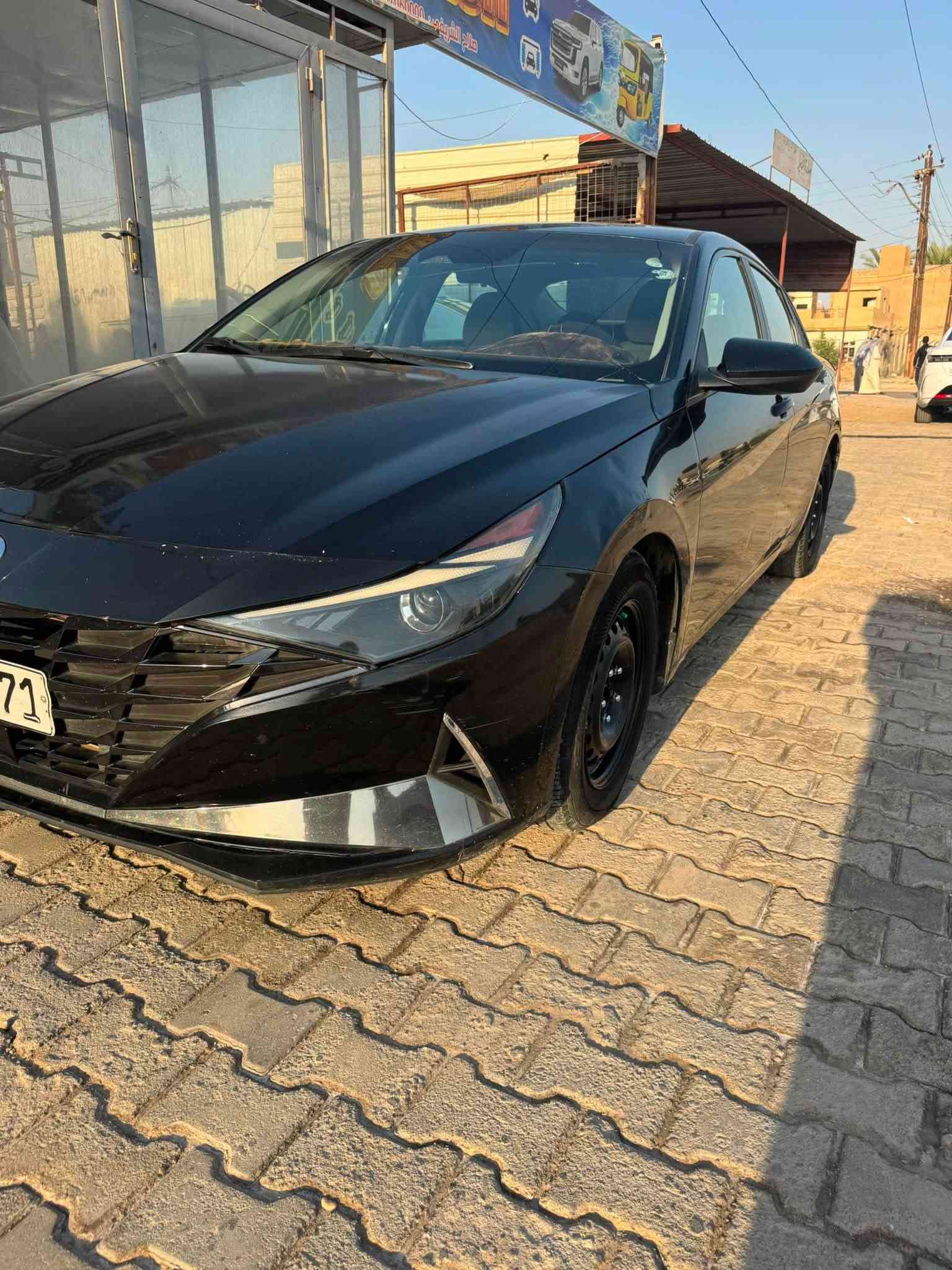 سلام عليكم 
النترا 21 امريكي 
حادث فقط بنيد وموضح بل صور 
وجاملغ كلير أمريكي  
ولباقي مقفول 
كير كفاله ومكينه 2000 دوش كفاله 
تحكمات ستيرن
٣ انضمه قياده اقتصادي ايكو اسبورت
شاشة بلاديه كار بلي واندرويد اوتو
ترحيب 
حساسات امامي خلفي
سعر 118 تحب وكاله او تحويل 
مكاني بغداد محموديه 
*********** واتساب

نص مكتوب في الصور:
- 4 من 10