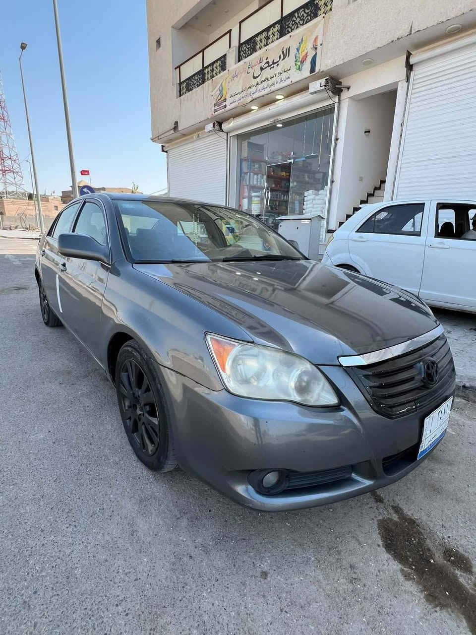 افلون 2008 وارد أمريكي محرك بالكرتون شد جديد.. كير كايم. صبغ عام تخم تاير جديد سنويه 28...... سعر 55.....عنوان البصره ***********
