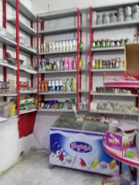 اسواق للبيع • ٦ عارضات • ضباط ثانيه