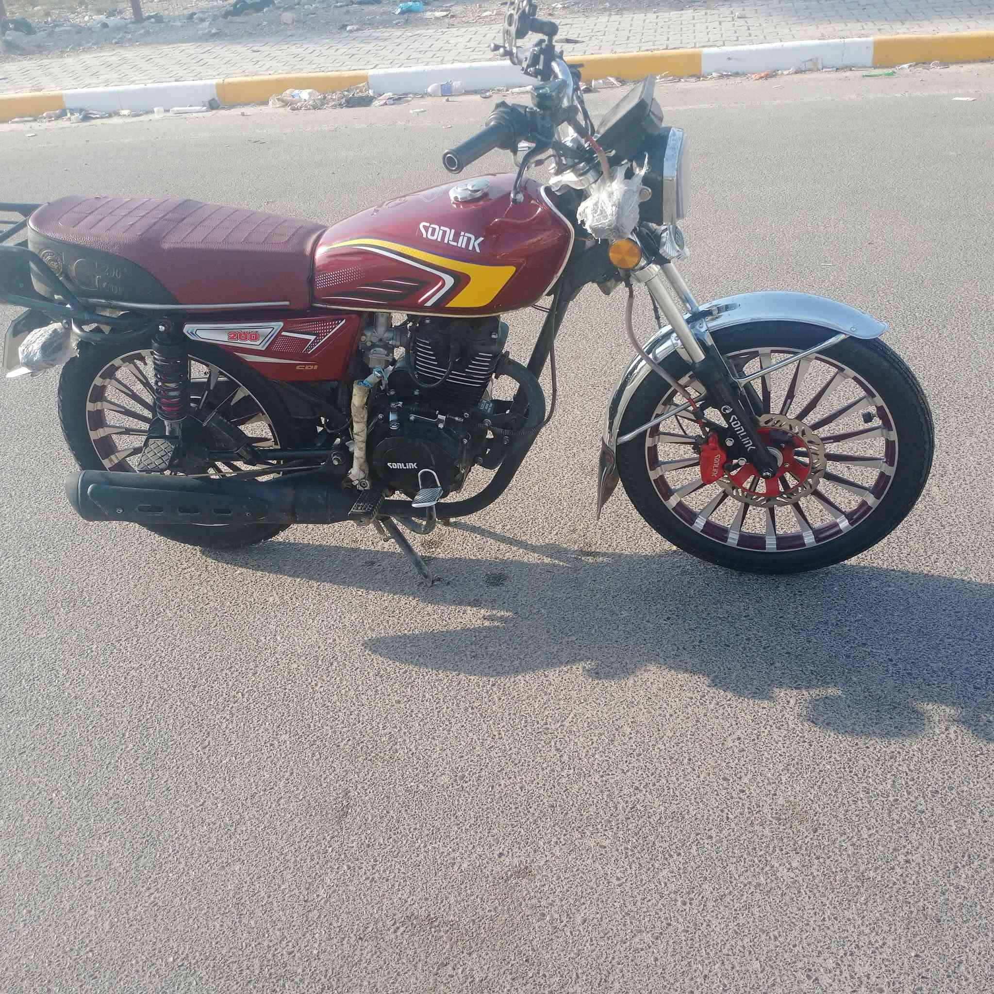 سلام عليكم هاي لبيع سعره 750بيه مجال محرك200 عنوان الحسينه راشديه ***********
