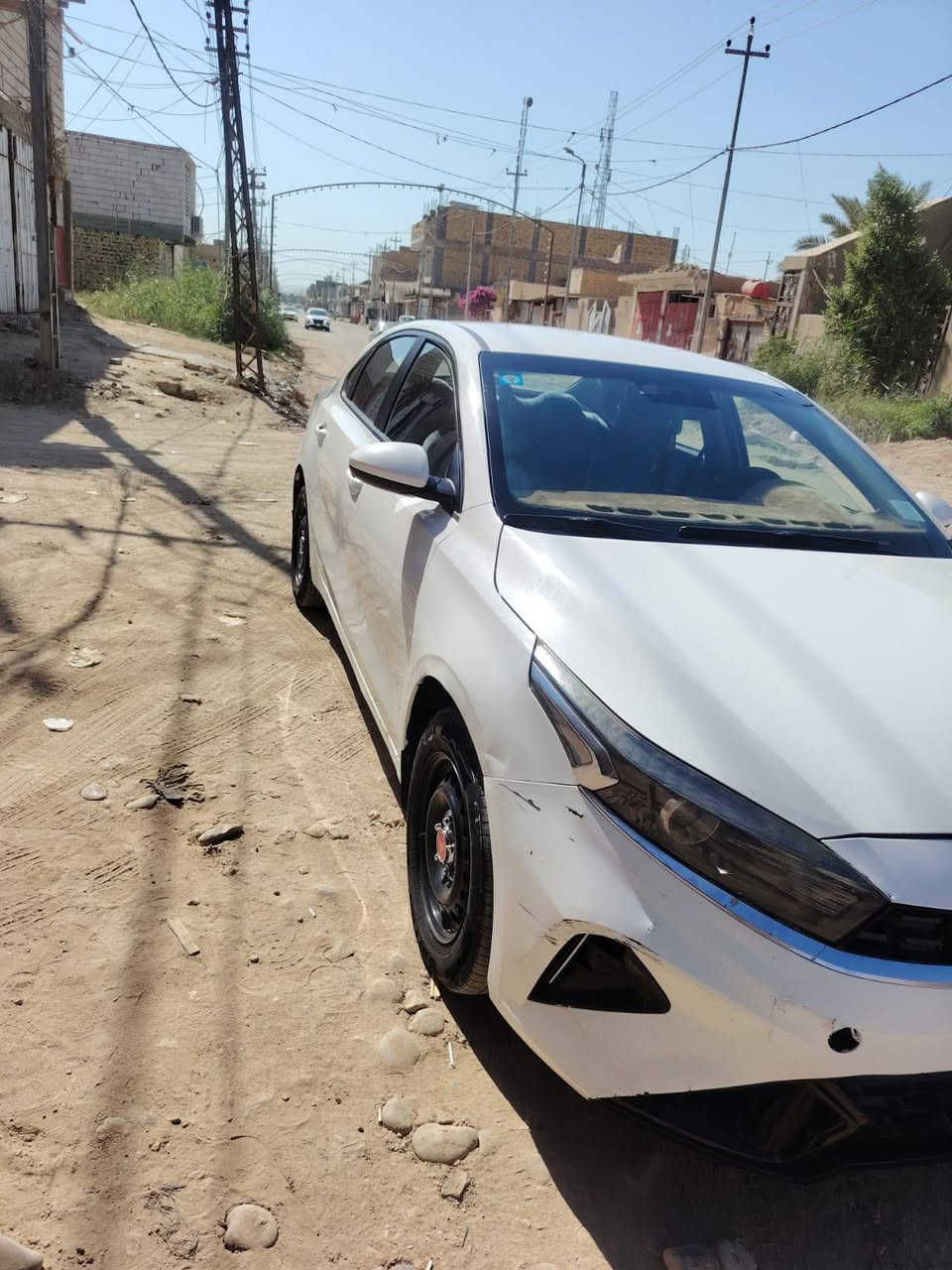 سيراتو مديل 2022بيها بارد بل جاملغ وبيها بل دوسه شبر رش ورصعات بل باب السايق الجاملغ الايمن السياره 1600المكينه السياره عميه ***********
سعر 145بيه مجال 
سيراتو مديل 2022بيها بارد بل جاملغ وبيها بل دوسه شبر رش ورصعات بل باب السايق الجاملغ الايمن السياره 1600المكينه السياره عميه ***********
