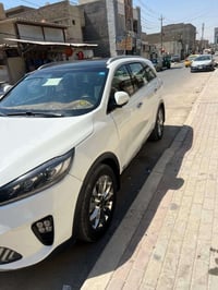 سورنتو 2020خليجي  مري شفط   كشنات كهربائيه تدفئه وتبريد  ميموري خزن وض...