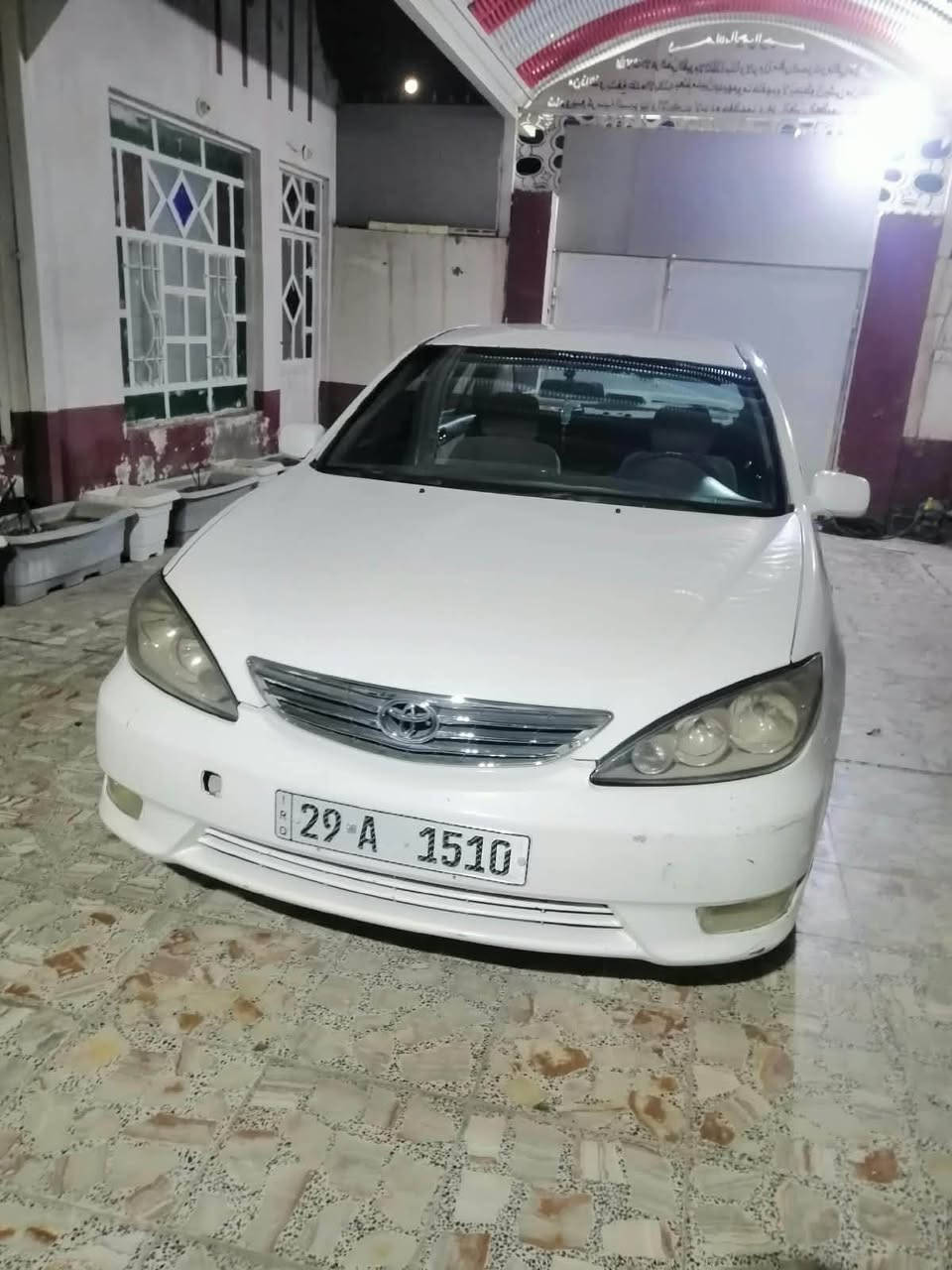 سلام عليكم.من رخصت الادمن المحترم. للبيع كامري موديل٢٠٠٤ السياره جاهزه ونضيفه مكفوله من الضربه القويه رقم انكليزي سنويه مشروع وطني لل٢٠٣٠ مكينه وكير مكفولات دواخل نضيفه تبريد شغال قبل اسبوع نقص عدي غاز باتري وداينمو وسلف جدد تخم تاير جديد كشر شوفت عينك 
السعر ٦٠ وبيه مجال للشراي مكاني نجف للاستفسار ‭***********
