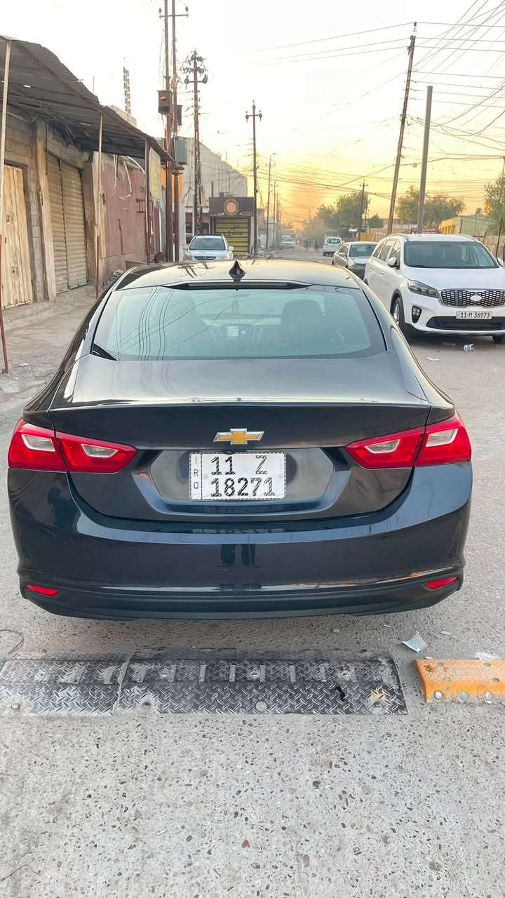السلام عليكم ..
ماليبو 2023LT للبيع او مراوس بكورلا هايبرد فقط
الحادث : بدون ايرباك سرقة ثلاث قطع ومبدلات بلادي
ملاحظة : من وصلت للعراق طلع المحرك عطلان وبدلتة
المواصفات :-
- بصمة
- كرسي كهرباء
- شاشة كار بلي
- اوتو ستوب (توقف ذاتي بالازدحامات)
- تحكم ستيرن جهتين
- كامرا خلفية
- تشغيل عن بعد
- تبريد قطعتين
السيارة كاملة بدون نقص او صرف
السعر : 135 ورقة وبيهة مجال بسيط
للاستفسار على هذا الرقم ***********
