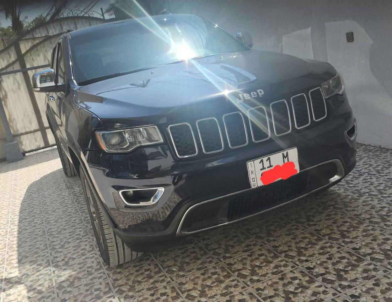 للبيع جيب ٢٠١٨
حادث بسيط مقدمه البنيد
وصور الحادث بالمنشور
وبيها نص قبق الصندوق صبغ
فول مواصفات عدا فتحه
بصمه تشغل وابواب
تشغيل عن بعد
فور ويل
ماوس تحكم
كراسي جلد
كراسي كهرباء 
كراسي ميموري
كراسي تدفئه
ستيرن تدفئه
جنطه كهرباء
شاشه وكامره وحساسات
رادار
منضومه زنون بلاد
تخم ويل كب سبعيني
السعر ١٦٨
للمعلومات

***********
