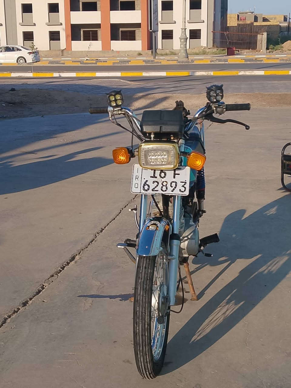 السلام عليكم 
دراجه نامه للبيع موديل 22 رقم وسنويه باسمي مكينه مفتوحه نهضه ومعدل تشك الكاع عازها ترتيبات بسيطه السعر مليون وبيها مجال ***********
