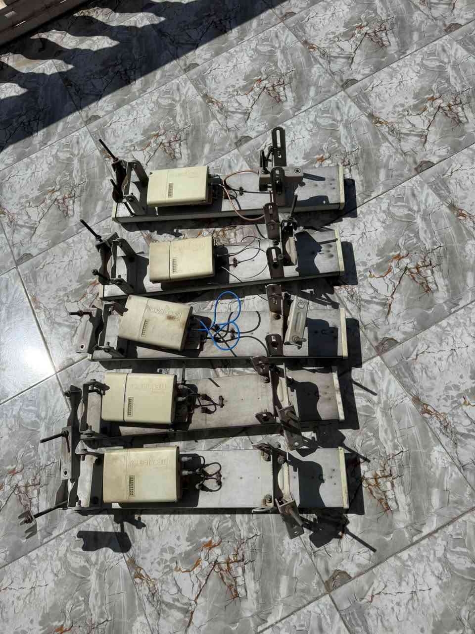 سكترات ubnt زاويه 120كامل معا 912 كامل ***********

