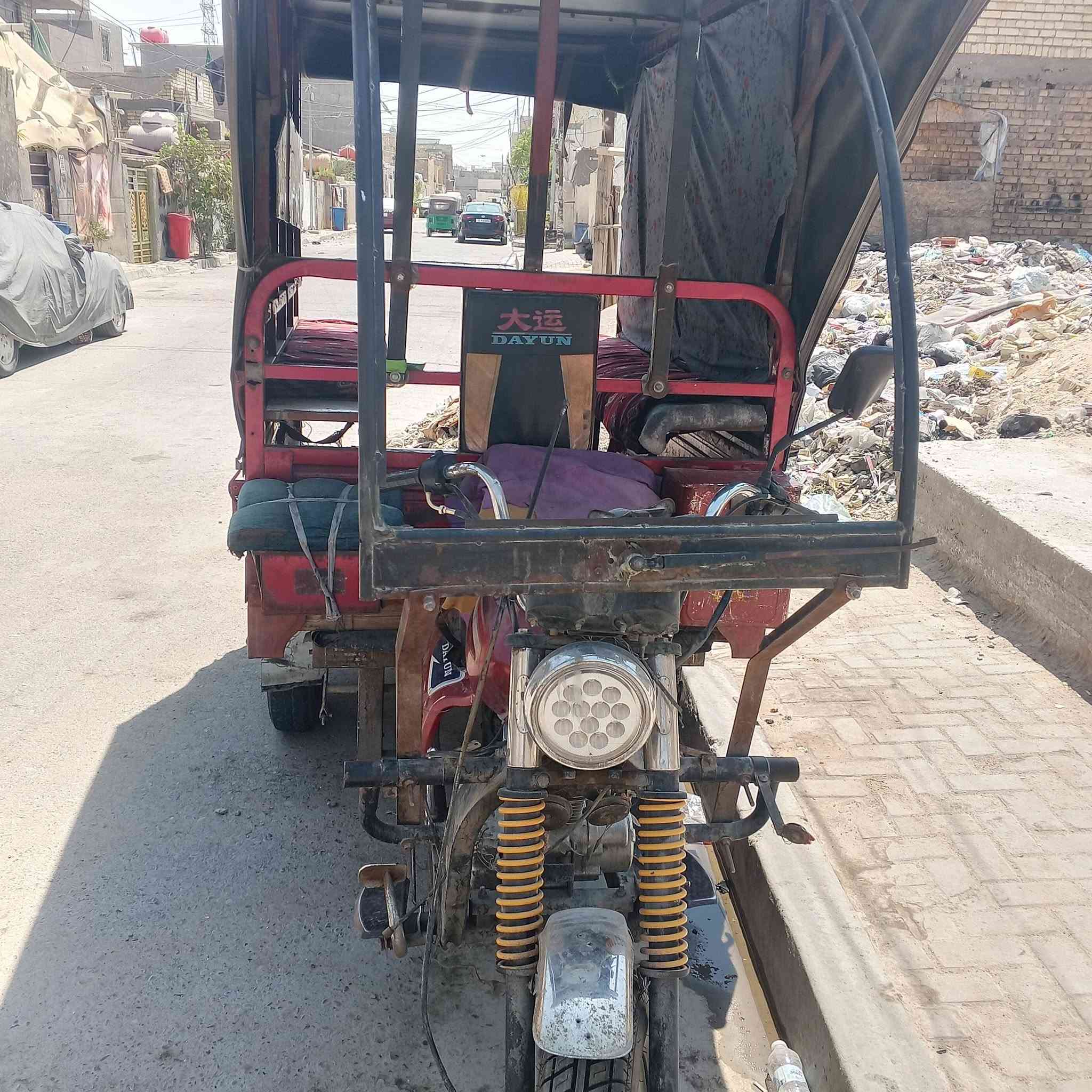 السلام عليكم ستوته للبيع السعر 900 الف اوارق كامله بغداد حي الكوفه رقم ***********
