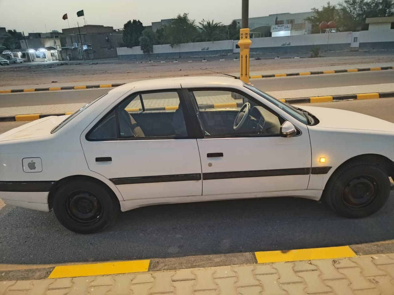 السعر ٣٧
بيجو لميس موديل 13 كفاله مكينه كير فرنسي بل جيس تبريد ثلج سياره جاهزه رقم نجف تحويل ثاني يوم استفسار الرقم ***********@
