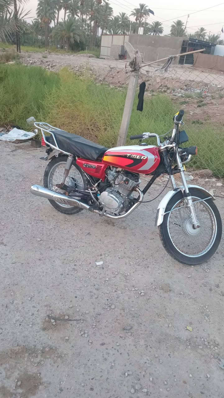 سلام عليكم دراجة تايكر موديل 20 سعر 375 و بيهة مجال المكان حلة نيل رقم ***********

