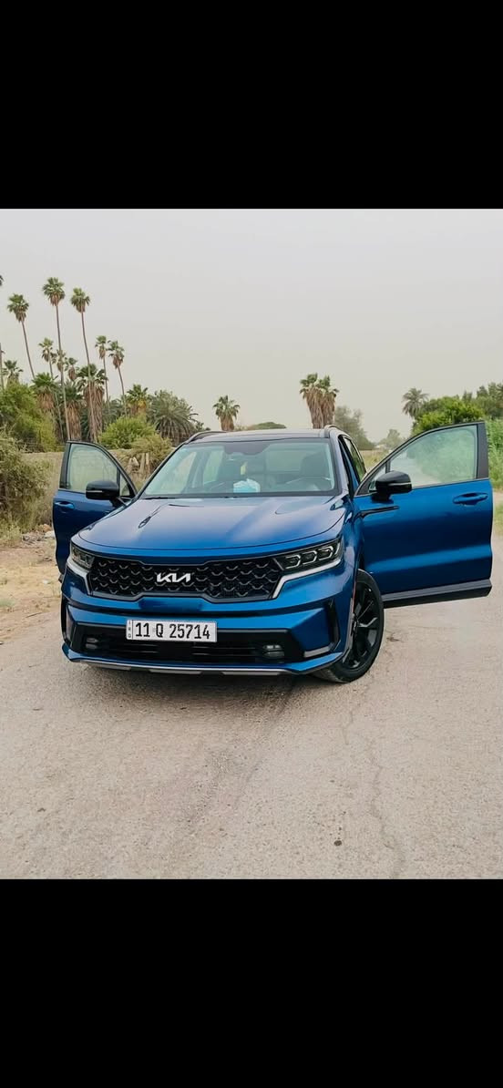 السلام عليكم 
سورنتو SX 2023 وارد امريكي ماشيه 32 الف  ميل سيارة حلوه ونظيفه‼️
لون/ازرق جويتي مميز💙
رقم بغداد الجديد الدولي تحويل ثاني يوم بأسم المشتري
الحادث/ تبديل باب خلفي جه اليمين وتعديل بسيط باب الصدر على كد شبر تكحيل حادثه كلش حلو 
ايرباك/ بردة فقط
السعر/215$وبيه مجال 
المواصفات/محرك 4 سلندر تيربو 2500 🚀
1- بانوراما
2-كشنات VIP منفصل
3- حساسات 
4- رادارات جانبي امامي خلفي
5-توقف ذاتي
6-تحديد مسار
7- سياقة ذاتية
8- مري شفط
9- جنطة كهرباء وشفط
10 بصمات دخول ذكي على الابواب
11- كنشات كهرباء وتدفئة
12- عداد الكتروني
13- اربع وضعيات قيادة ( ايكو- سبورت - سمارت- نورمل)
14- تحكمات بلستيرن
15- تبريد قطعتين 
16-سايد بريك بصمة
17- ابل كاربلي
18-شاحن واير ليس
19-لايت زنون 3 عدسات LED
20- ويل حجم 20
21- جام كله اوتو
22-بك لايت LED
23- كامرة خلفية
وبعد بيه هواي مواصفات كلش حلوة
العنوان/ بغداد الزعفرانية 
الرقم/ ***********
رقم الشاصي/ 5XYRK4LFXPG242114
