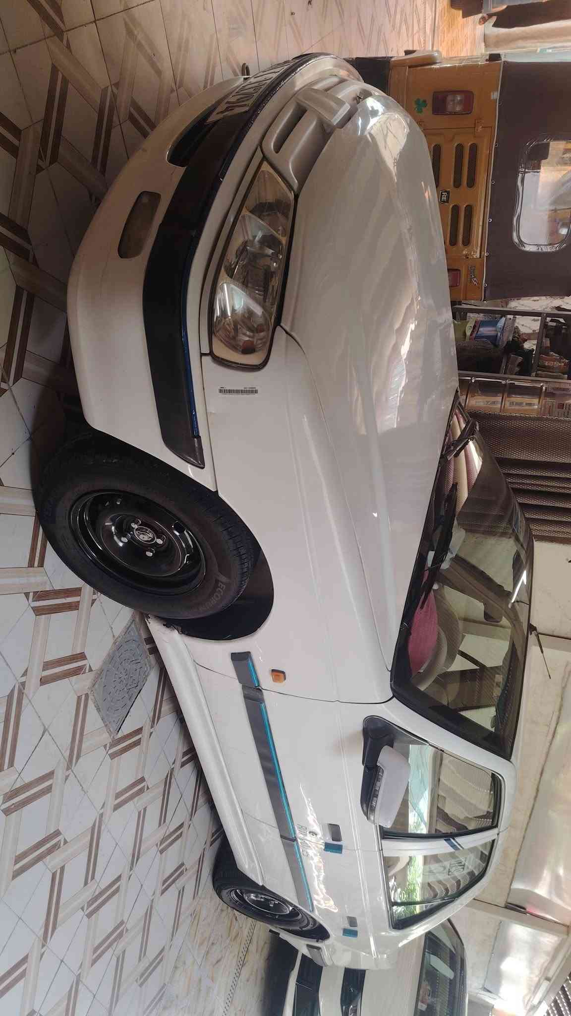 بيجو. باص. 2018   بيه. جاملق  خلفي. طخه   سيارة. مال. بيت. نضيفه.  سعر 58 بيه. مجال.  بصيط   مكان. جسر. ديالى القديم. ***********
