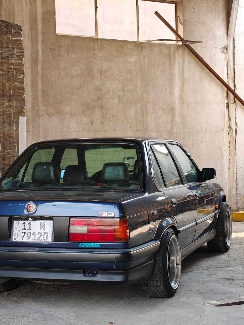 السلام عليكم 
السوك كلشي بي والي متعجبة سيارة يصلي ع نبي 
 بيع سريع 
للبيع فقط بدون مراوس 
مكينة 25 مفتوح مكفوولة 
كير عادي زد اف مكفول 
تخم ويل 16 تو سايز 
منظومة التبريد كاملة فقط شحن غاز كملتة وبقة بس الغاز 
سيارة علية ادامة كاملة منضومة البانزين والمي ادامة كاملة حماوه متعبر النص ابد 
بدون خياسات وشواصيه كلش حلوه ونصيفة بدون ضربة قوية
كهربائيات كله شغالة كيج بانزين وكلشي بيه شغال 
سياررة جاهزة ع اخر وترايك للبصرة 
*********** 
غير متواجد ع نت 
السعر 47 وبيه مجال للشراي 
سيارة باسمي تحويل ثاني يوم 
مكان سيارة بغداد
