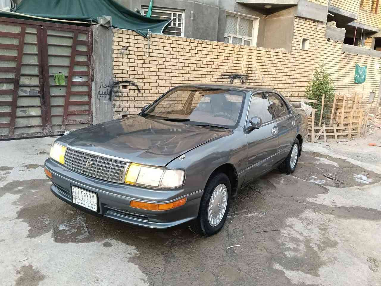 كراون بطه • موديل ١٩٩٢ • مكينه ٢٥٠٠