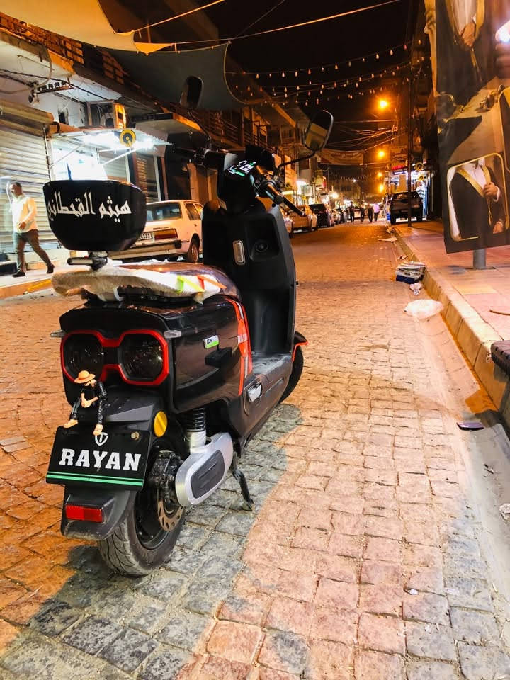 دراجه RAYAN
موديل 2025.                                                             ابو عيون مستعمل شهرين 

الماطور معروفه مواصفاته 

كلشي بي شرط الفحص 

السعر 900

ابو 800  لا تتصل 

والبايع شاري لا تتصل التواصل فقط ع الواتساب 

***********
