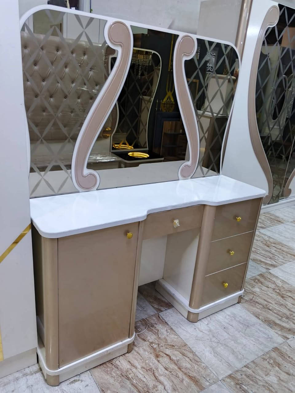 غرفة سلايت 9 قطع 
للاستفسار ***********
