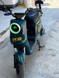 R9 • ٢٠٢٥ • ٥ بطاريات