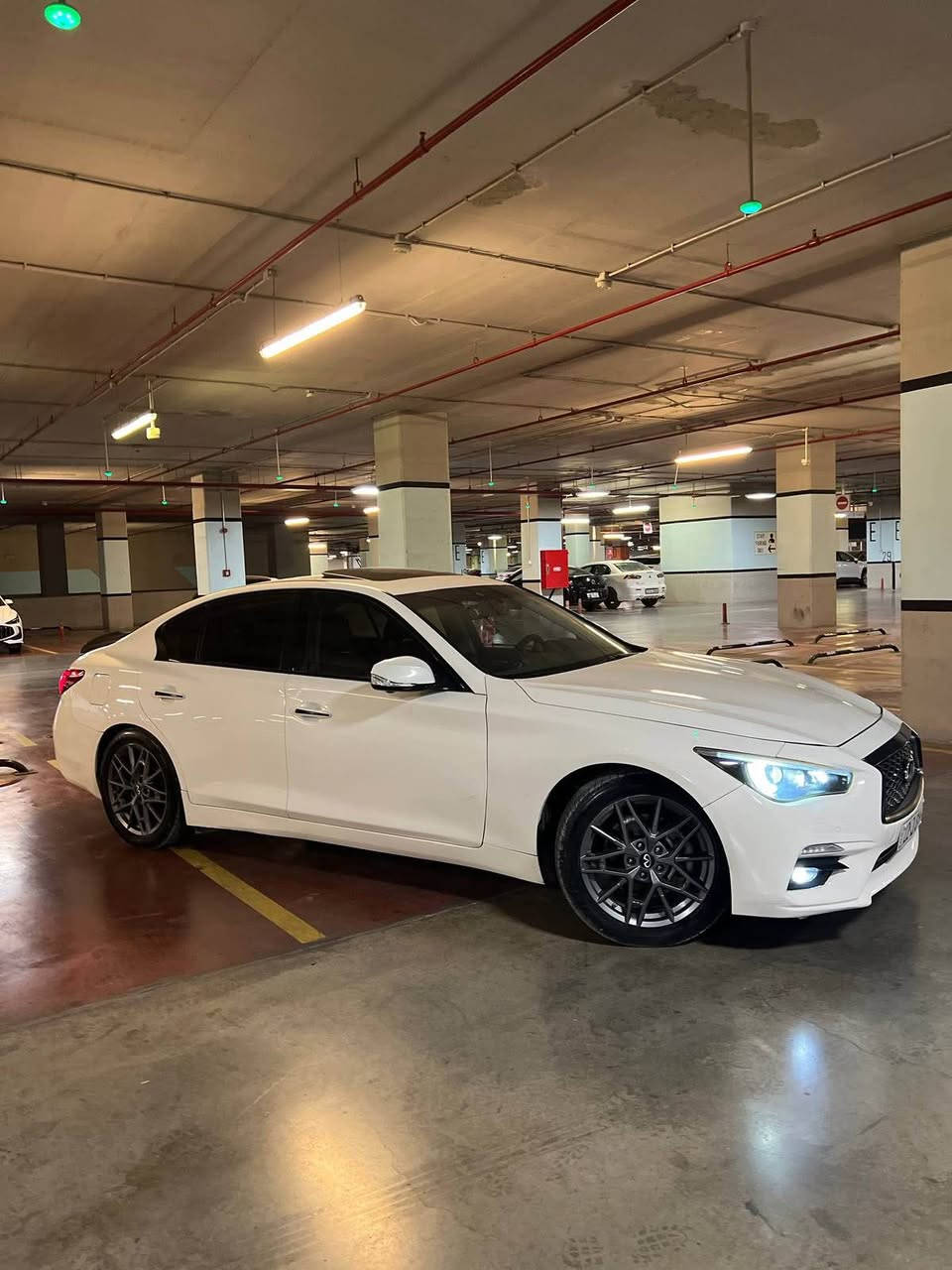 إنفينيتي Q50 • ٢٠٢١ • ٦ سلندر توين توربو