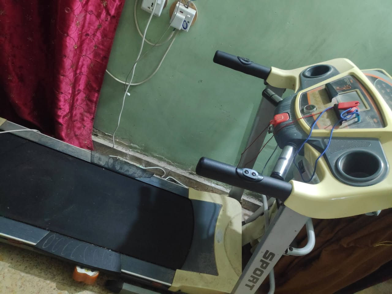 غراض للبيع
كاونتر 5 قطع المنيوم نظيف يحتاج ترتيب ملاحظات فقط 

 سعره 200

وجهاز جري نظيف جدا ومستخدم قليل سعره 250

 مكاني الضباط قرب الدفاع المدني 

الاستفسار مراسلة الحساب
