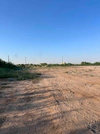 شارع البعيجي • ٣٠٠م • واجهة ١٥م