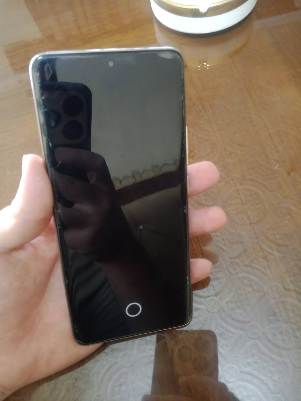 للبيع ريدمي 14برو بلس5G جهاز نضيف كلش استعمال داخل البيت فقط ذاكرة 512 رام 12+12 دبل سيم كارت غراضة كلهن وياه جهاز ما مفتوح ابد سعر 400الف قفل مكان بغداد حي الرئاسة متواجد فقط واتساب *********** رجاء المو شراي لا يتعبني الجهاز كلش نضيف وبل العافية الياخذة

