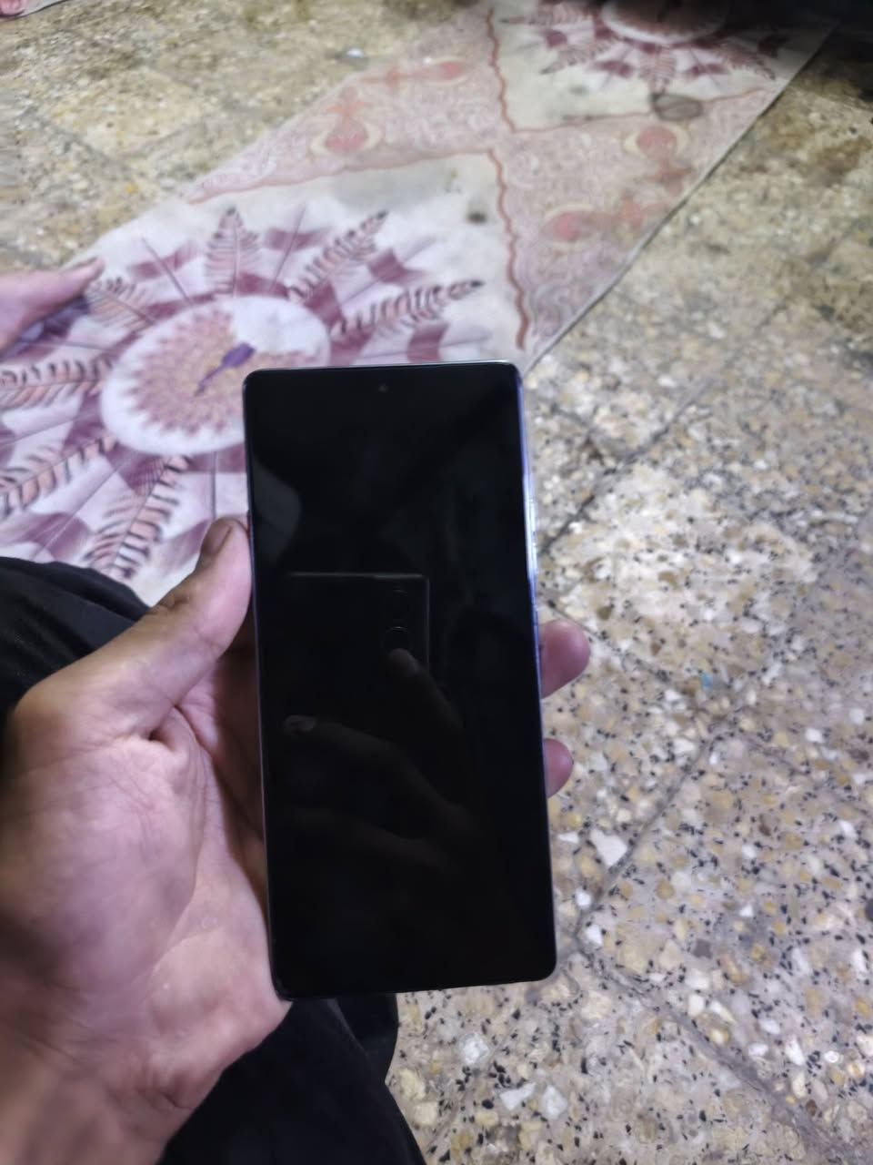 مبايل البيع كابون ربعين مكاني بغداد مدينة الصدر ***********
