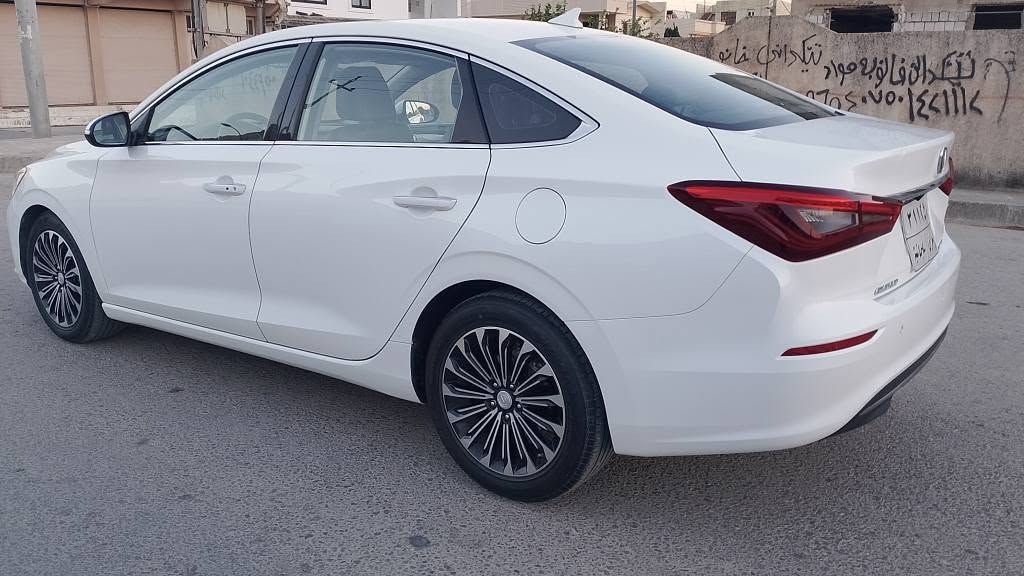 شانجان ئیدۆ پڵەس فول فول
موديل2020 ئۆتۆماتیک
سەیارەکە تحویل ناکرێت و تەنها ئەوەلیات ودزیاری بەشەرتە .
سڵاید و بەسمەیە کامێرا ڕادار وحاسەیەو .....هتد
ته بريد ساردو گەرم 
ئاوێنە کارەبایی جام کارەبایی  برێک لەمس و  بێ بۆیاغە .
 کارەبایی کامل  ئیش دەکات 
 سندوق بەکۆنترۆل دەکرێتەوە. کوشن جڵد وکارەبایی وناوسورە .
چوارتایەو ویلی شەریکە
مه كينه و گێڕ لەسەر دۆخی شەریکە 
سەیارەکە ماڵی دۆستە بەنزین زۆرکەم دەخوات زۆر  اقصادية و گونجاوە بۆ کاری مەندووبی .
نرخى.69 وکەمێ مجال
ڕانیە 
ژماره م.***********
*********** رانية, السليمانية
