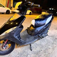 ماكس عدلة • بلاديه • نصبته