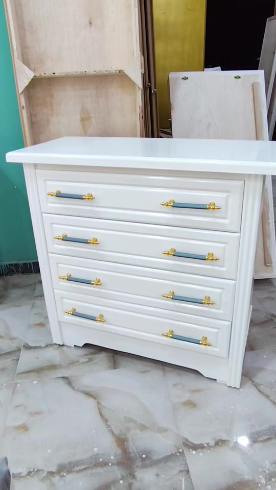 يتوفر جميع الغرف بتصاميم تركي  شغل عراقي تزكام شرط تجي وشوف شغل  ناصرية حي تضحيه  ***********
