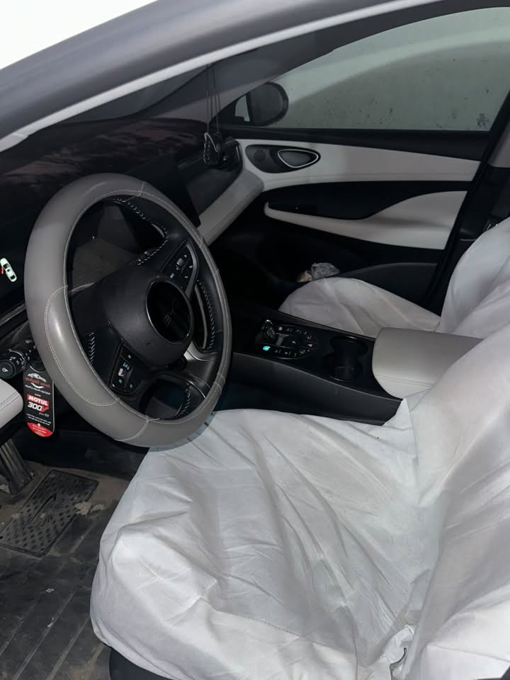 BYD SEAL 5 2025
مكفوله ومدوشمه 

ممشاها الفين كيلو بانزين 

و4 الاف كهرباء 

السياره نظيفه وزيروا ومبيها اي شخط والحمد لله 

اللي ياخذها اطيه وياها منظومه كهرباء بيها إيرث 

رقمها كربلاء سبب البيع سفر مفاجئ 

السعر 21 مليون 

*********** 

راسل واتساب
