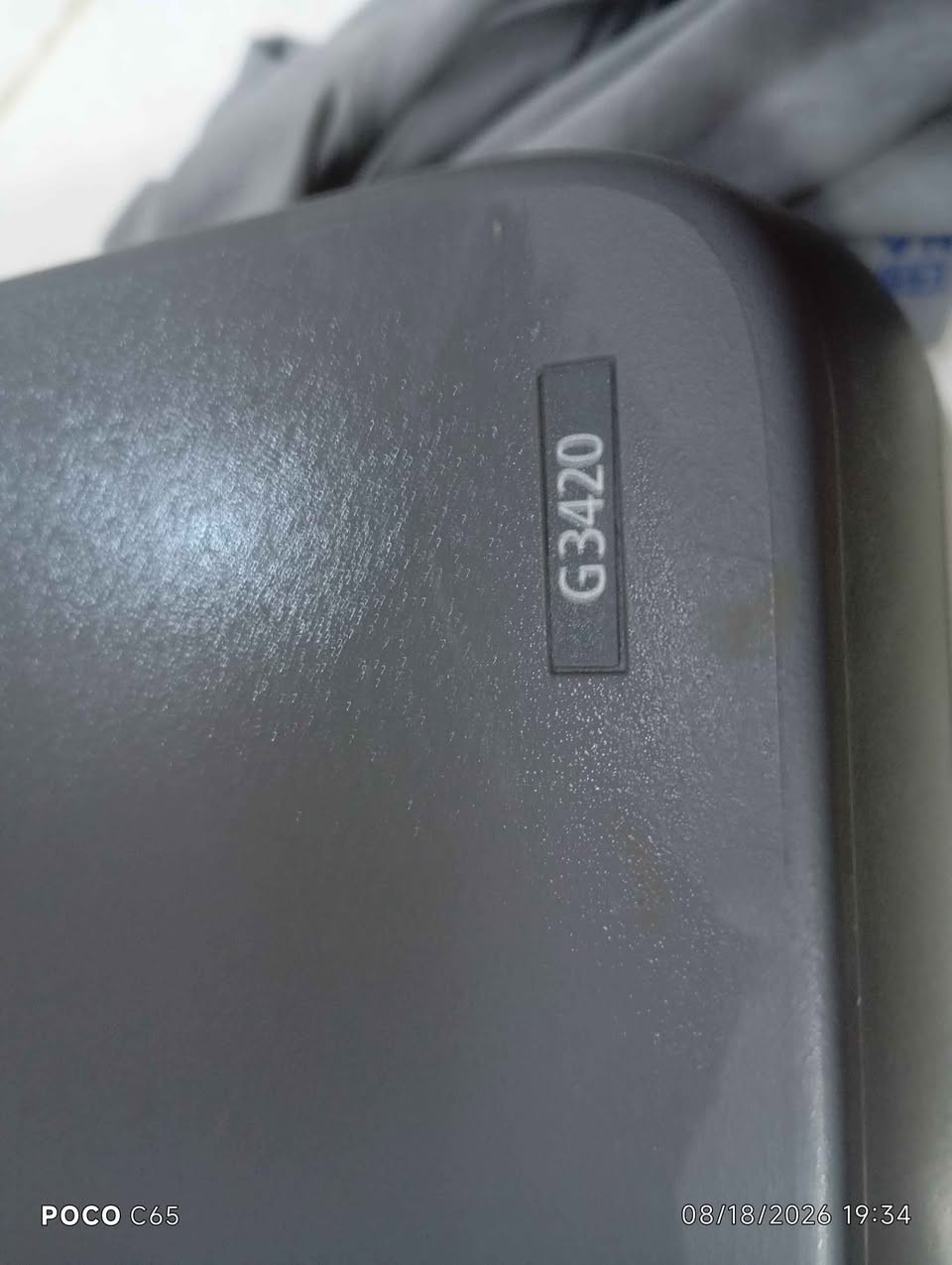 🖨️ للبيع: طابعة كانون Canon PIXMA G3420 الذكية (اقتصادية وعملية)
الموديل: Canon PIXMA G3420 (طباعة، سكنر، استنساخ، مع خاصية الاتصال اللاسلكي Wi-Fi).
النظافة: 90% بحالة ممتازة ونظيفة جداً كما موضح بالصور.
الملحقات: يأتي معها سيت أحبار تعبئة كامل وجديد.
ملاحظة للأمانة: الطابعة تحتاج فقط استبدال كارتج الحبر الملون الداخلي (Color Cartridge) وتعمل بعدها بكامل كفاءتها.
السعر: 150 ألف دينار (وبيـها مجال بسيط للجادين).
للتواصل والاستفسار (اتصال / واتساب): *********** بغداد, العراق
