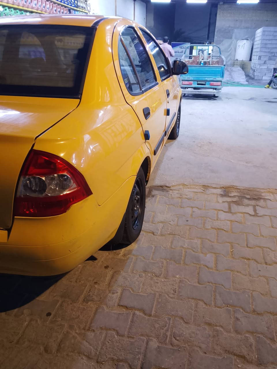 السلام عليكم طيبه موديل 16 كفاله عامه بيت شاملغ ورا بارد والباقي كله مقفول وملاحظه صغيره وبيها قياسات جوه دوسه قليل سعر 38 وبيها مجال عنواني كربلاء حي السلام ***********
