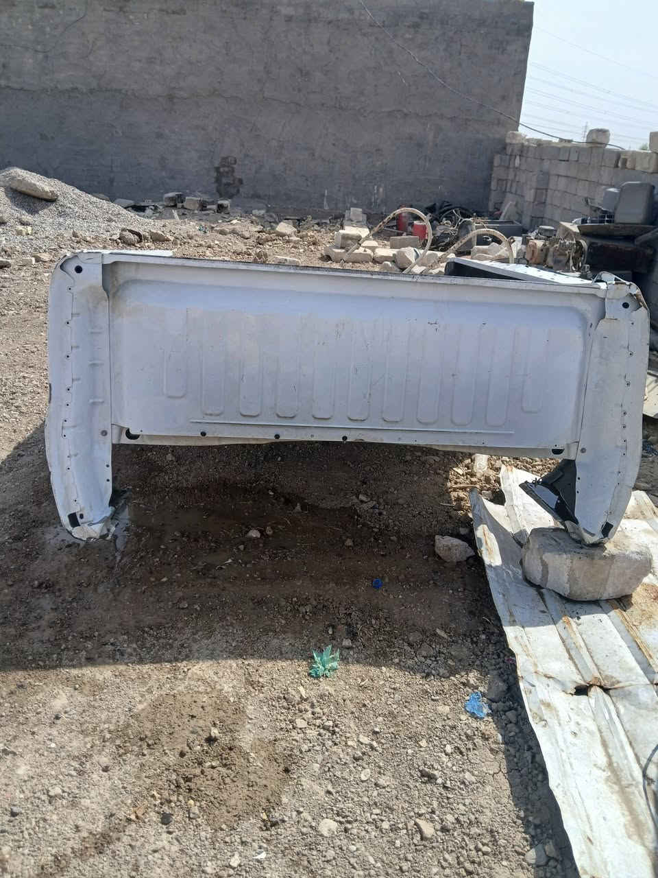 رام ٢٣ • نضيفه • صفحة يمين مضروبة