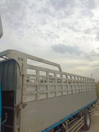 شاحنة • ٦ وربع • بلدي