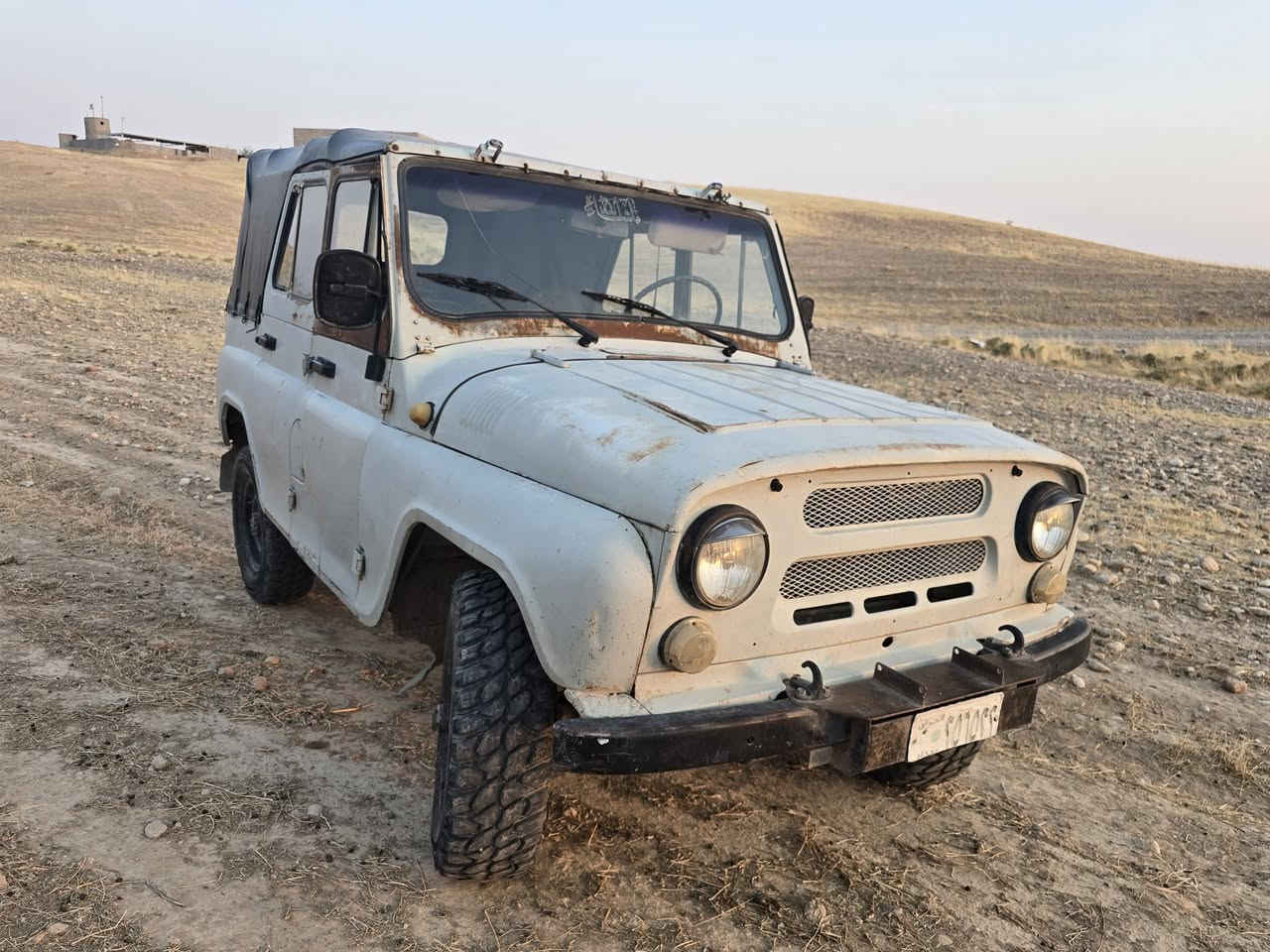 البیع بۆدێل 2002 \ رەقم ***********
