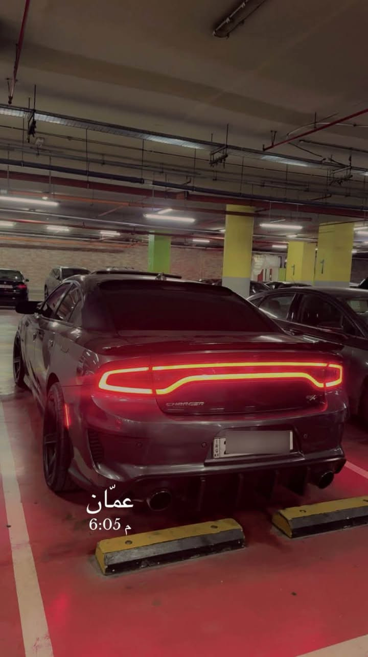 سلام عليكم
دوج جارجر للبيع   2020 rt  

حجم المحرك : v8 5.7L

ماشيه : 54 الف

#المواصفات : سوبر تراك باك

1: فتحة

2: لدات متغير 

3: كشنات حضن + كشن السايق كهرباء

4: كشنات جلد

5: حساس خلفي

6: كامره خلفيه

7:شفتات ستيرن

8: تشغيل عن بعد

9:شاشه كبيرة

10: تبريد قطعتين

السياره ضررها جاملغ خلفي فقط بدون ايرباك 

رقم سليمانية بأسمي 

تخم تاير جديد ويل جديد حجم 20

مكان السيارة : اربيل

للأستفسار: 
***********

نص مكتوب في الصور:
- عمان 6:05 م