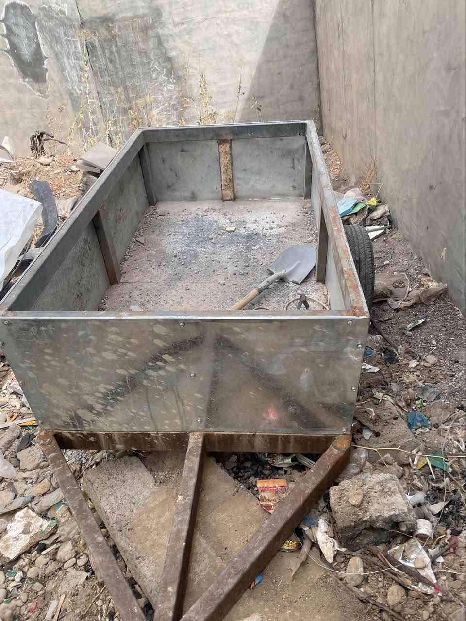 عرەبانە بۆ فرۆشتن تازە دروست کراوە

ژ.م *********** أربيل, العراق
