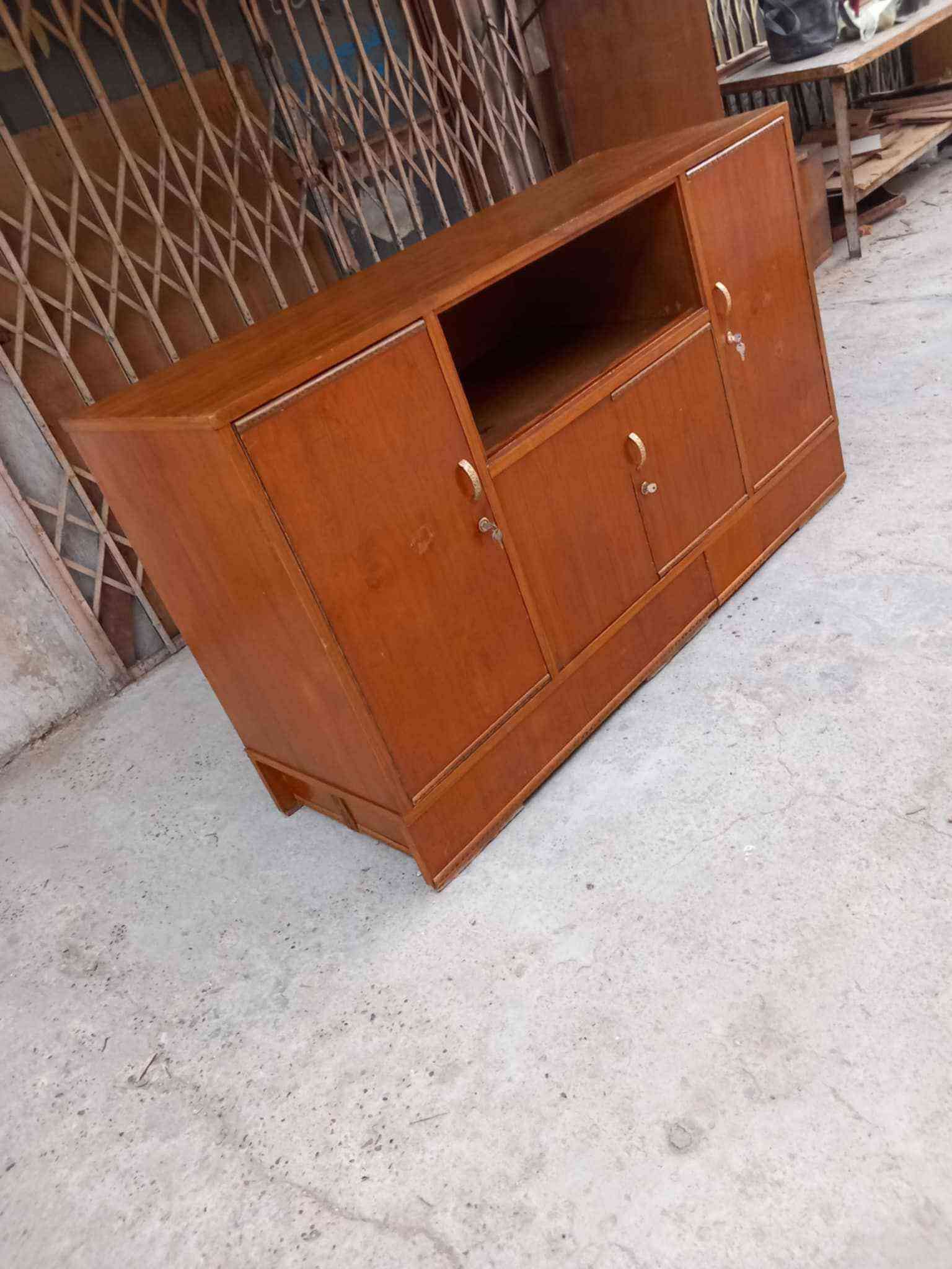 بوفيه فراش مستعمله السعر ب ١٤٠ وبيه مجالالعنوان بغداد الكرخ تقاطع درويش البياع شارع البداله الانتصارسوق اميمه فرع مجمع الرازي ع اليمنه منتصف شارع ع اليسرى خلف مي اور
***********
*********** بغداد, العراق
