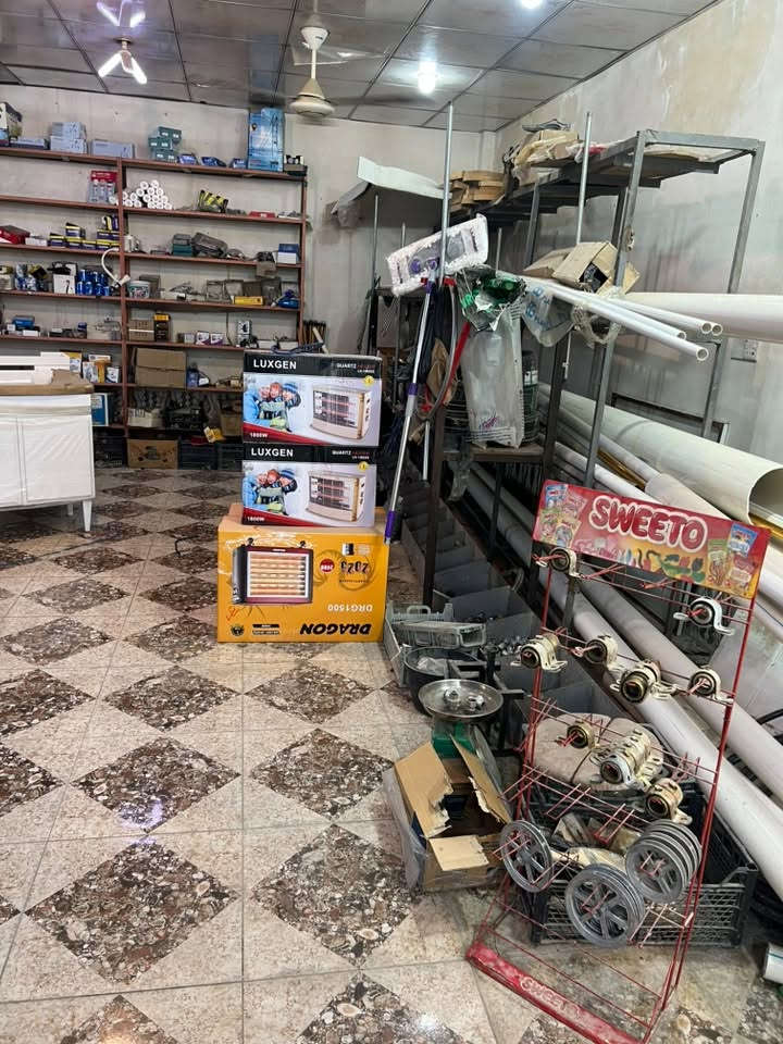 السلام عليكم
محل انشائية متكامل للبيع شلع المحل 

بي شغل وبي زبون خير من الله 

بي سستم كامرات وتلفزيون 

المحل جاهز جيب مسواكك وفتح 

المحل جبير يطلع 130 متر

ايجاره 250 بالشهر 

البيع لعدم التفرغ لعدم التفرغ

المحل موقع مميزحي الواسطي
 قرب مطعم سيف ابو المحشي

مقابل جي مول

شراي خابر وتدلل ماتشتري علق بتم

لاتكسر بحلال الناس والله تعبان عليه

والله الرزاق وان شاء الله الياخذه يشوف كل الخير عليه

وصاحب البناية انسان محترم مايصعد الايجار عليك

والله يرزق الجميع اذا شراي خابر وتدلل 

اخوك واخليك على راسي 

***********
