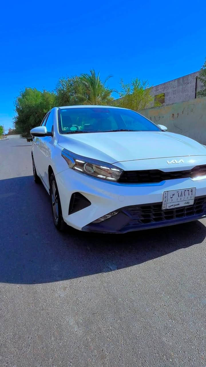 السلام عليكم .
🚗 كيا سيراتو 2022 (مواصفات خليجية فول)
​الحالة: بحالة الزيرو (ماشي 31 ألف كم فقط).
​المحرك: 1,600 .
​الضمان والكفالة: مكفولة بالكامل من الصبغ والتبديل (توجد فقط بصمة بارد بسيطة جداً بجاملغ خلفي جهة السائق "شبر أو أقل").
​الرقم: رقم بغداد باسمي.
​المواصفات:
​فتحة سقف (سلايد روف)
​تبريد قطعتين (أمامي وخلفي)
​مرايا شفط (طي كهربائي)
​تحكمات شاشة وديكور بالاستيرن
​حساسات خلفية
​شاشة أندرويد متكاملة مع كاميرا خلفية
​مقاعد جديدة مع تدبيل/دوشمة خياط راقية
​للتواصل  عن السعر:
📲 *********** (اتصال أو واتساب فقط - غير متواجد على الفيسبوك)

