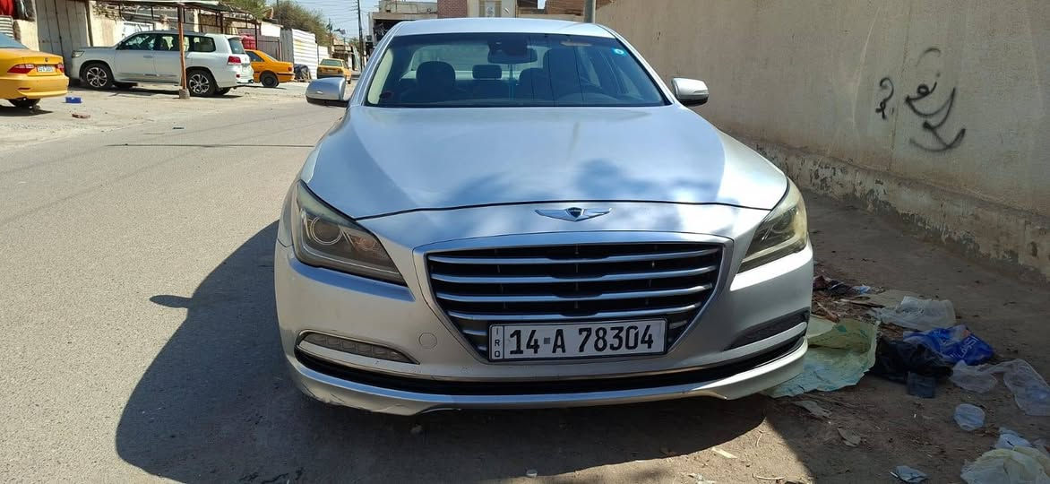 مكلف بالنشر:
هيونداي جنسزز 2016 
السيارة بيها صبغ جاملغ عكس السايق و بنيد أثر جراد 
السيارة جهازة من كل النواحي 
رقم بصرة جديد باسم راعيها
السعر: 135 قابل للتفاوض
و بالنسبة لباقي التفاصيل يرجى الاتصال على هذا الرقم
***********

