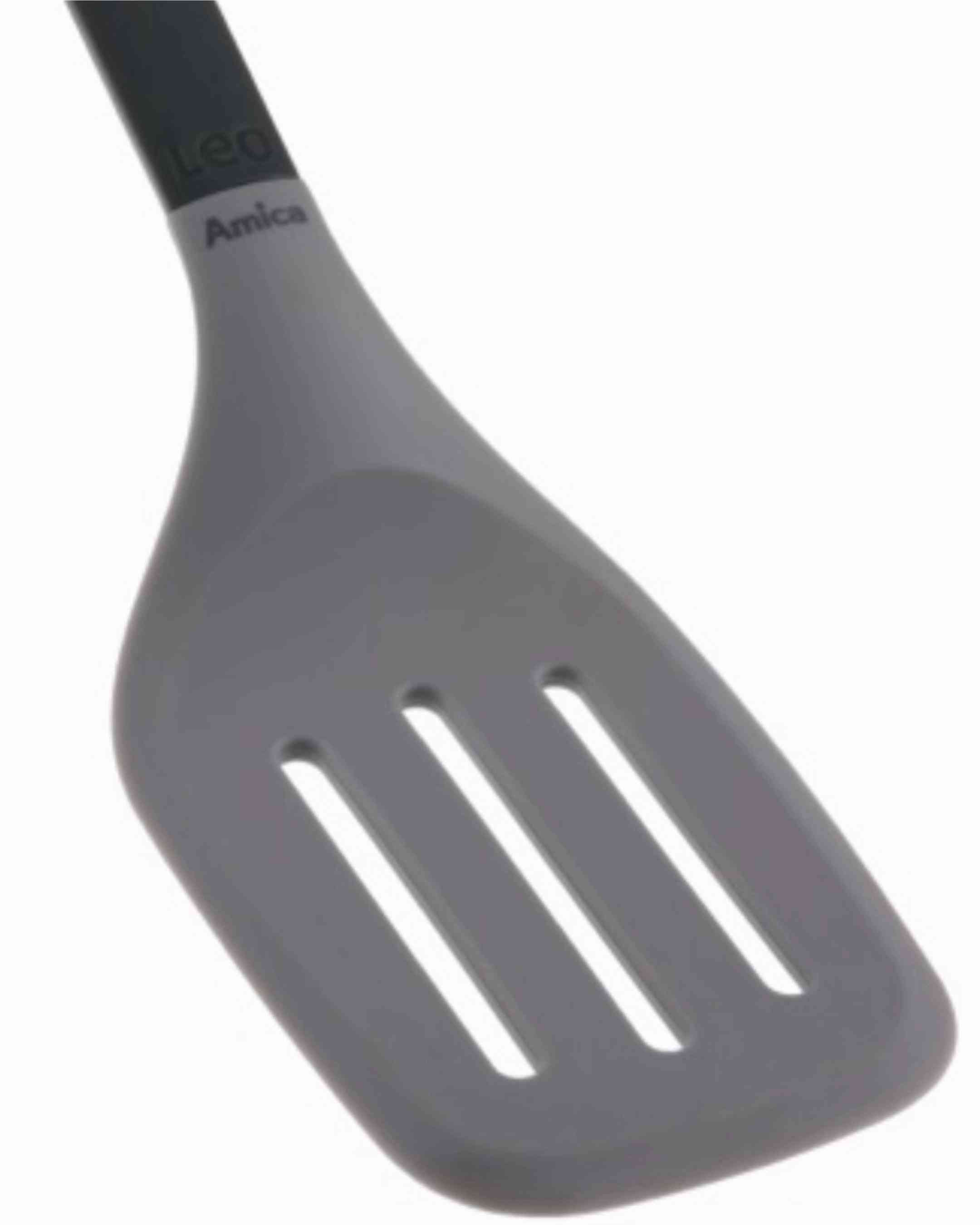 ‏✨AMICA SHOVEL WITH HOLES✨ ملعقة تقليب الطعام من AMICA— ثقوبها ليست تفصيلاً… إنها سرّ الاستخدام الأذكى❤️.. •آمن لغسالات الصحون•لايخدش اواني الطهي الغير لاصقه • الابعاد: العمق 8سم/الارتفاع 25سم• الوزن 113غرام •الموديل: ATB1002• صنع في بولندا 🇵🇱  ✨AMICA SHOVEL WITH HOLES✨ AMICA shovel with holes— its holes aren’t just a detail, they’re the secret to smarter cooking ❤️.. •DishwasherSafe•NotScratchaTheNonStickCoatingOfTheCookwareKitchenTools• Dimensions: D 8cm/H 25cm• 113gram• Model: ATB1002• ‎‏Made in Poland 🇵🇱  ‏‎‏‎🔵الوكيل الحصري لشركة AMICA البولندية في العراق ‏‎‏‎شركة قمة التالين للتجارة العامة ‏‎‏‎‏‎📍 العنوان: بغداد - كرادة خارج - ساحة عبدالقادر  الجزائري 📲*********** ‏‎‏‎‏‎لمعرفة الاسعار والتفاصيل  يرجى  مراسلتنا  WhatsApp على *********** ‏‎‏‎‏https://linktr.ee/taleeniq ‏‎‏‎‏‎نسعى دائما لخدمتكم! 💙 !We always strive to serve you ‎‏#Amicaagd #AmicaPoland #AmicaIQ #Baghdad #Basra  explore AmicaShovelWithHoles ATB1002
