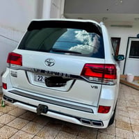 لاندكروزر 2021شركة ساز  باب اول V8 ماشية 79 رقم اربيل فول مواصفات للاس...