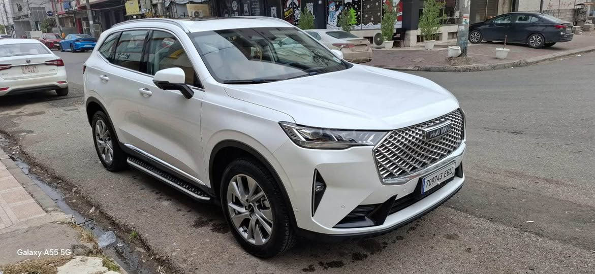 Haval H6 
موديل : 2022
مواصفات فوول ، جلد و سلايد و حساسات و كاميره لايت زينون 
رقم دولي 
السياره جدا نضيفه بدون حادث بدون تعديل او بارد
كير و المحرك شرط 
ماشيه فقط 64000 كم
ضمان شركة باقي لمده سنتين و الصيانه كلها بالشركة 
السياره متواجده في عنكاوه 
للاستفسار : *********** أربيل, العراق
