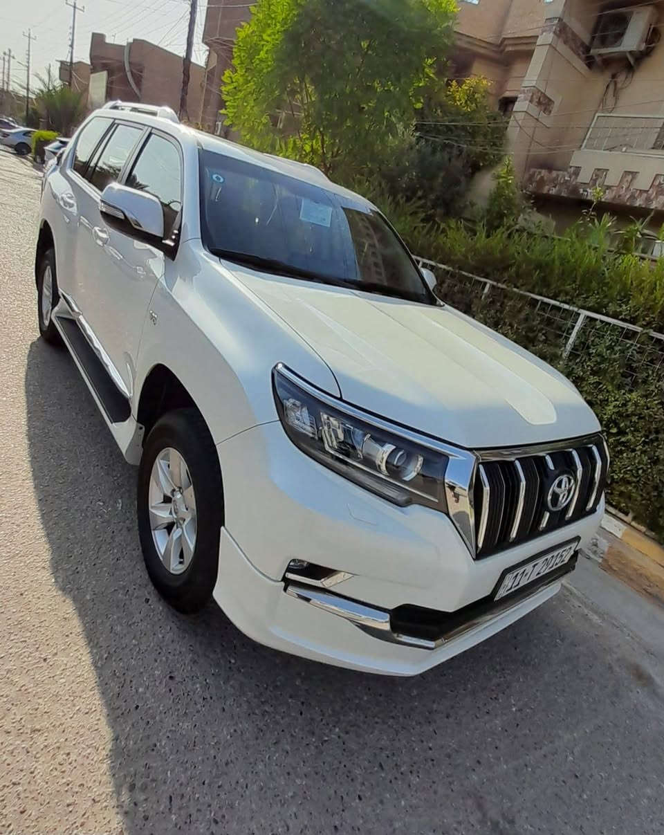 السلام عليكم برادو موديل 2020 فئة TXS وكالة ساس مكفوله ماشيه ٩٩  ألف موصفات فول محرك 6 سلندر دبل تانكي كشنات كهرباء جلد اصلي تبريد ثلاث قطع رقم التلفون ***********

