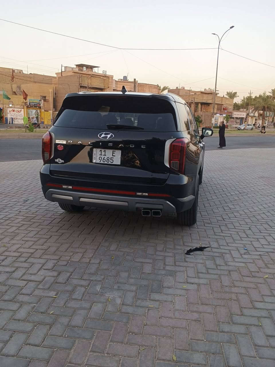 سلام عليكم بلسايد للبيع موديل 2024 السياره جاهزه خير من الله ما بيهة نقص حادث السياره جوملغ خلفي وجوملغ امامي اليمين بدون دواخل صور الحادث موضح في الصورة رقم الهاتف ***********
