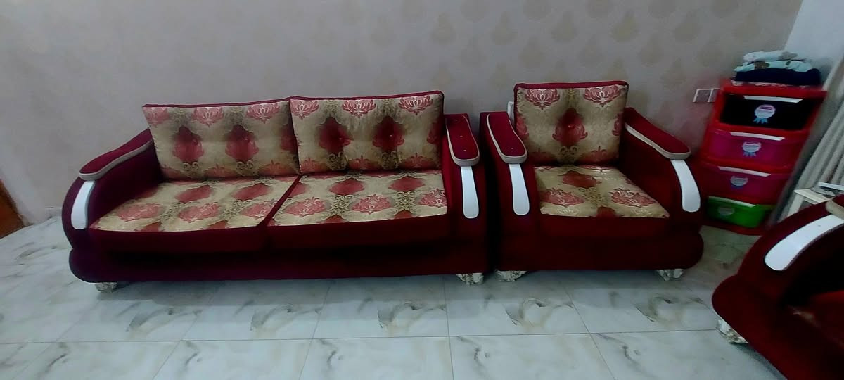 تخم ماركه تركي طبي ١٠مقاعد مقاعد اخو الجديد ديوانيه شارع الخصيمه السايدين قرب زها مول الجهه الثانيه جهه قصابيه السجاد داخل الفرع بضبط يوجد خدمه توصيل ***********
