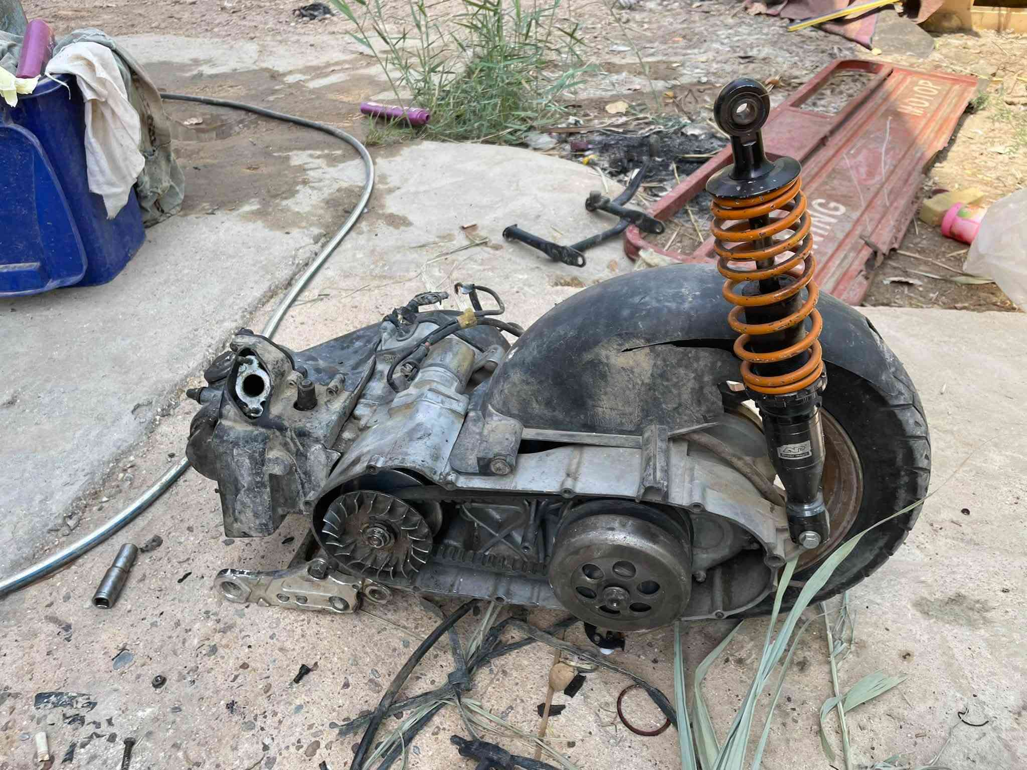 السلام عليكم غراض ماكس البيع 
شاصي ماكس منغوالي مصبوغ 
دبل خلفي رياضي صلي 
شيال مكينه رياضي 
 وياله عنكبوت زوج 
حاضن ماكس عدله 
جنطه وكشن 
كاعيه ماكس عدله 
مكينه عوزه تجفيت  
فقط 
مكاني كربلاء طويريج السياحي 
***********
